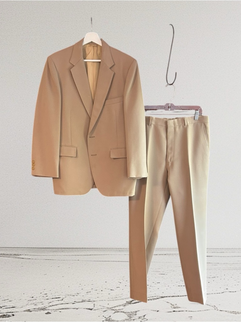 Unbranded vintage khaki color Men's three-piece suit polyester reversible vest